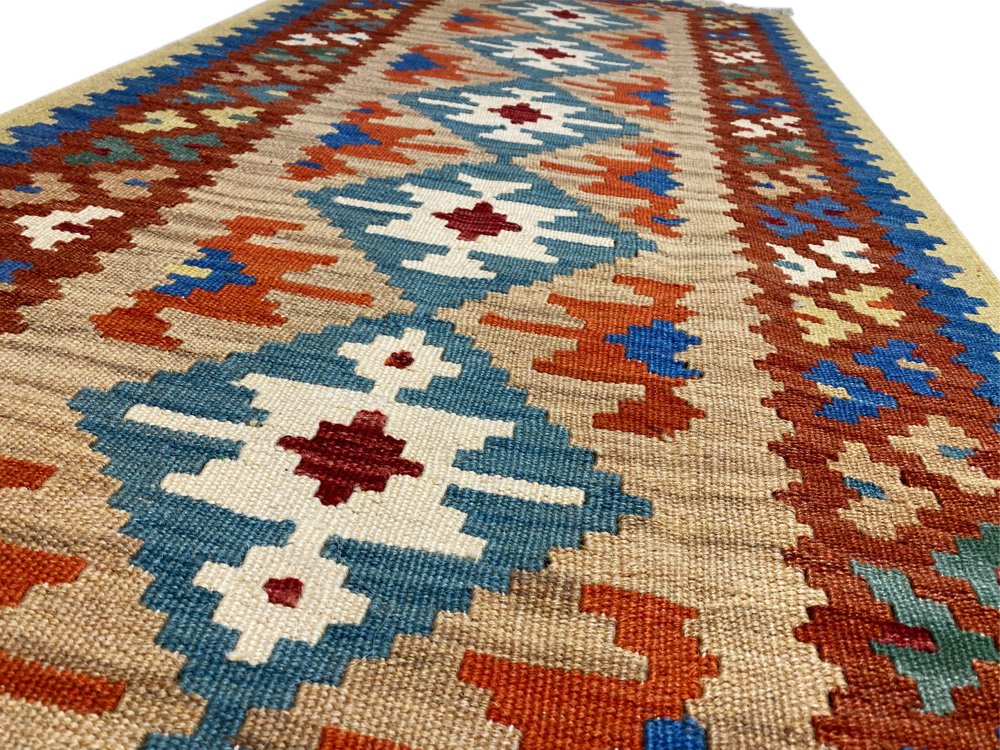 Kelim Teppich blau im Ethno Stil für Flur und Eingangsbereich