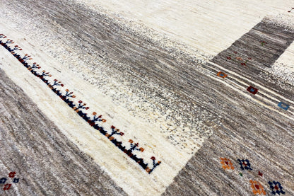 Gabbeh (289x196cm) - German Carpet Shop