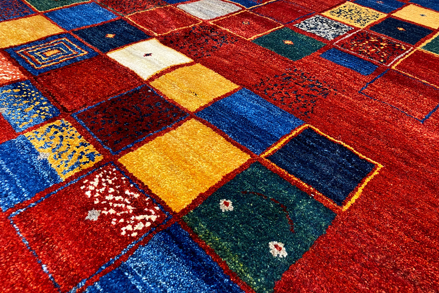 Gabbeh (302x202cm) - German Carpet Shop