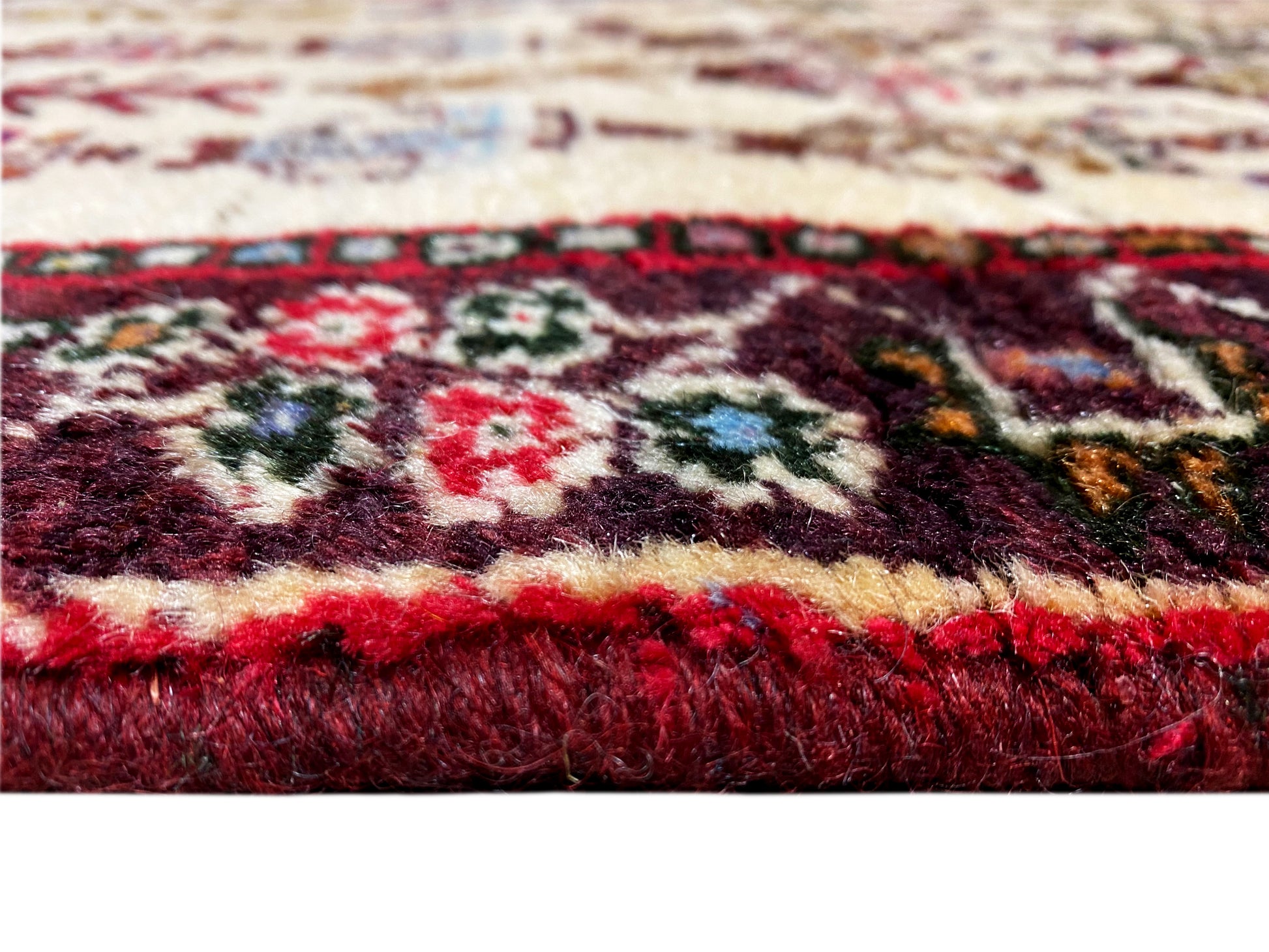 Schlafzimmer Geometrischer Baluch Teppich creme handgeknüpft