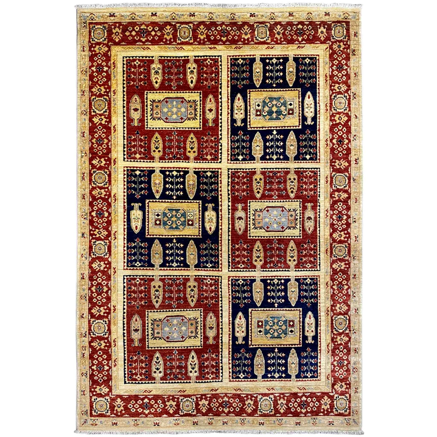Khorjin-Teppich - Kräftiges geometrisches Design & rustikaler Charme, 243x168 cm - German Carpet Shop