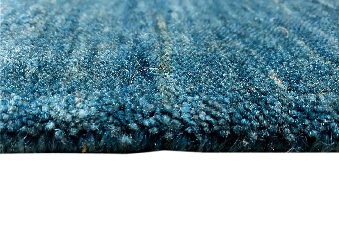 Gabbeh Loom (243x168cm) - German Carpet Shop