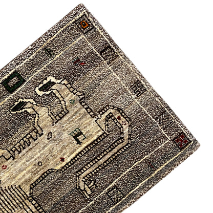 Grauer Löwen Gabbeh Teppich 94x64 cm - German Carpet Shop