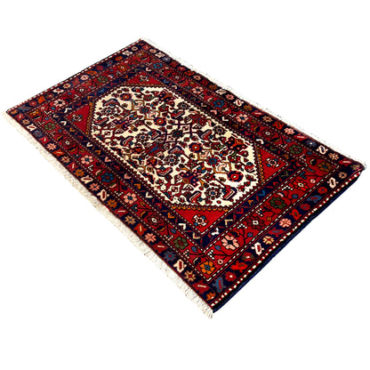  Poshti Teppich, Rot, 109x66cm - Premium Poshti Teppich from German Carpet Shop - Just €199! Shop now at German Carpet Shop