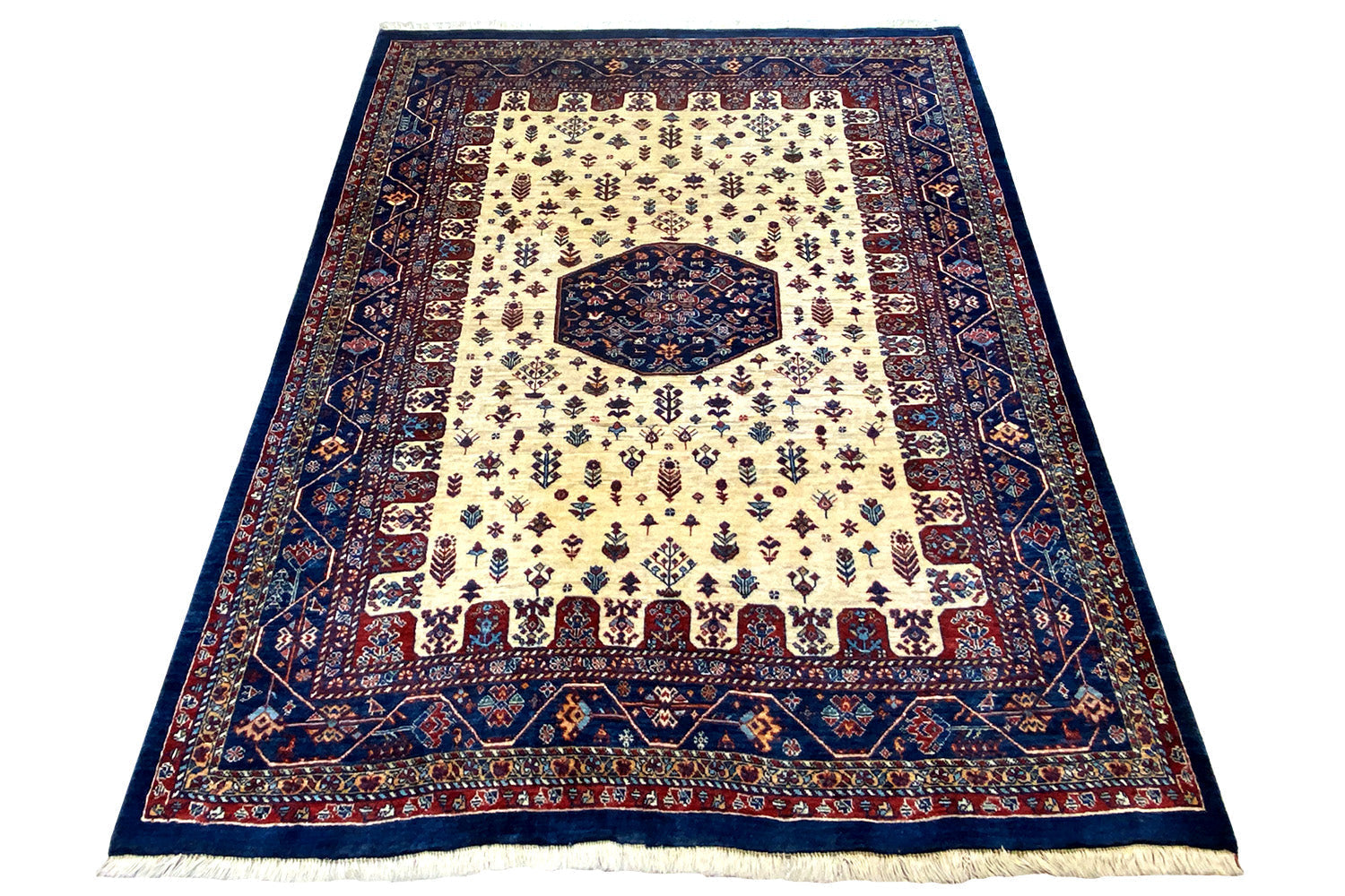 Qashqai - Klassisch (185x140 cm) - German Carpet Shop