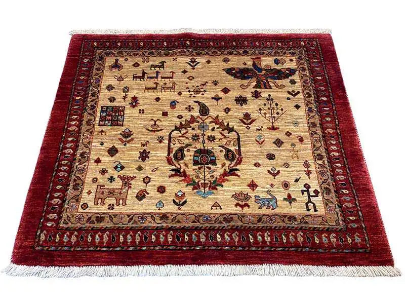  Qashqai Exklusiv (110x101 cm) - Premium Teppich from German Carpet Shop - Just €699! Shop now at German Carpet Shop