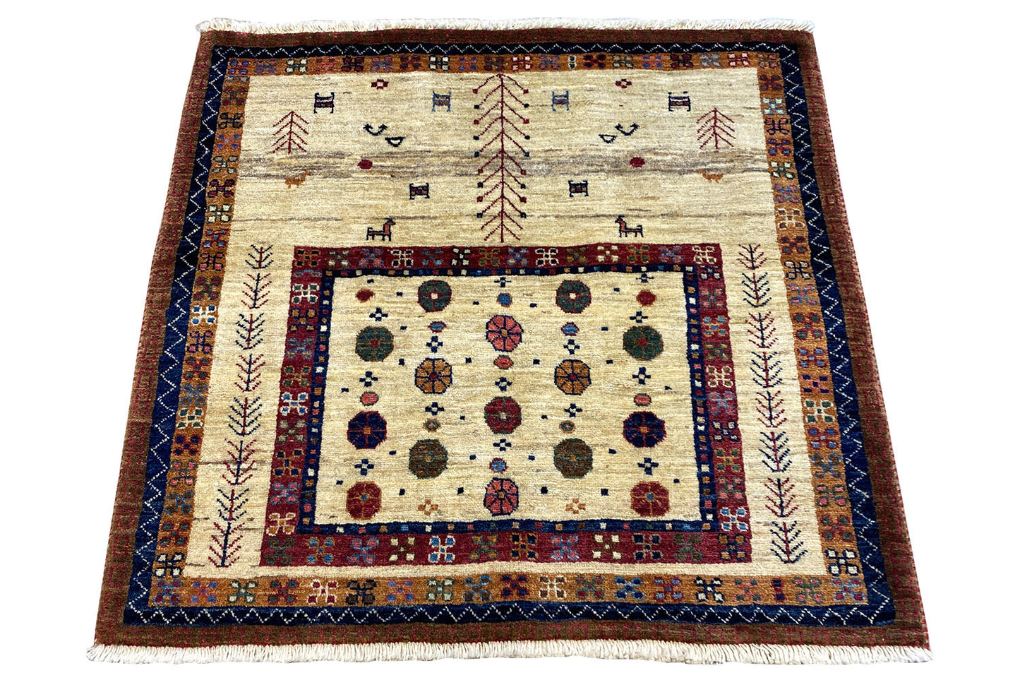 Qashqai Exklusiv (95x88cm) - German Carpet Shop