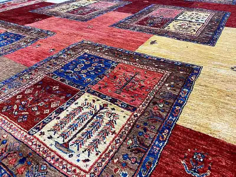Qashqai - Melchior (361x250 cm) - German Carpet Shop