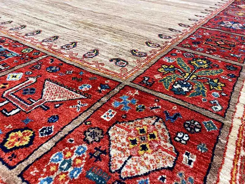 Qashqai Exklusiv (267x230cm) - German Carpet Shop