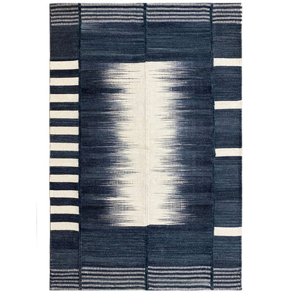 Kelim-Teppich 150x100 cm dunkelblau mit hellem Mittelstreifen und Blockmuster
