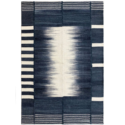 Kelim-Teppich 150x100 cm dunkelblau mit hellem Mittelstreifen und Blockmuster