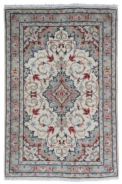 Keshan - Beige (151x96 cm) - German Carpet Shop