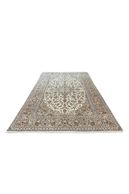  Keshan - 398895676130185 (305x192 cm) - Premium Teppich from German Carpet Shop - Just €880! Shop now at German Carpet Shop