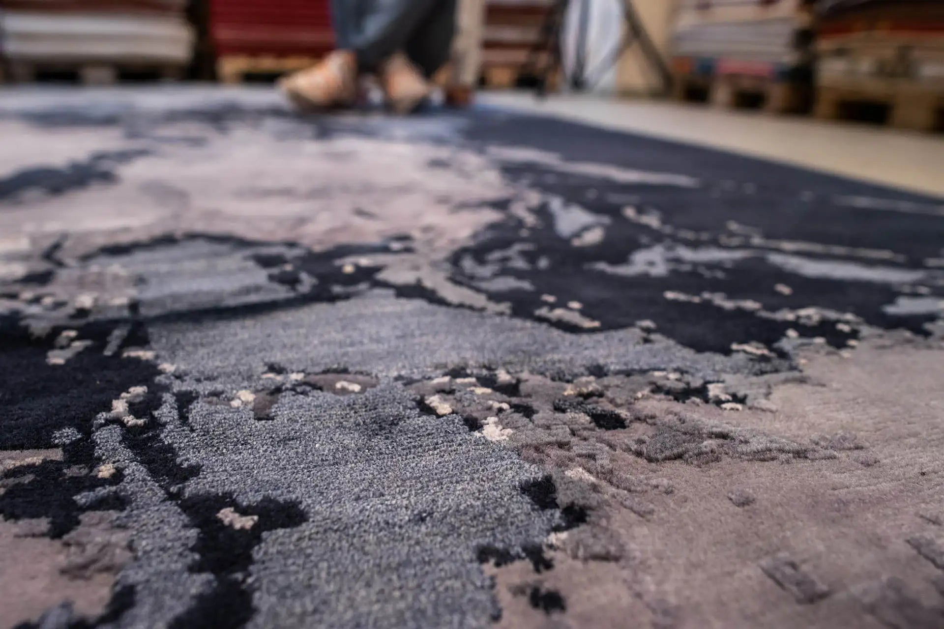 Designer Rug by Pascal Walter - Stormy Sea (313x251 cm) - German Carpet Shop