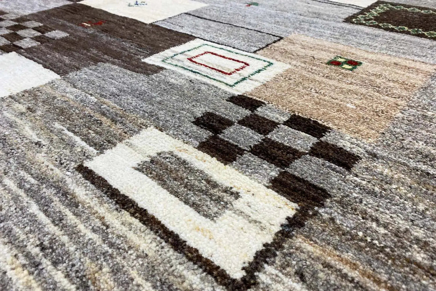 Gabbeh - (233x175cm) - German Carpet Shop