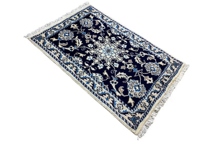 Nain (88x59cm) - German Carpet Shop