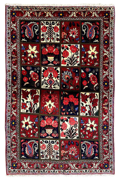 Bakhtiari - (157x106cm) - German Carpet Shop