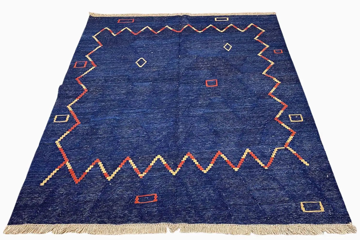 Kilim Qashqai - (143x124cm) - German Carpet Shop