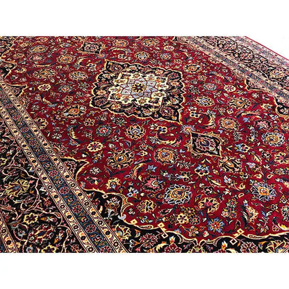 Keshan - Rot (361x248 cm) - German Carpet Shop
