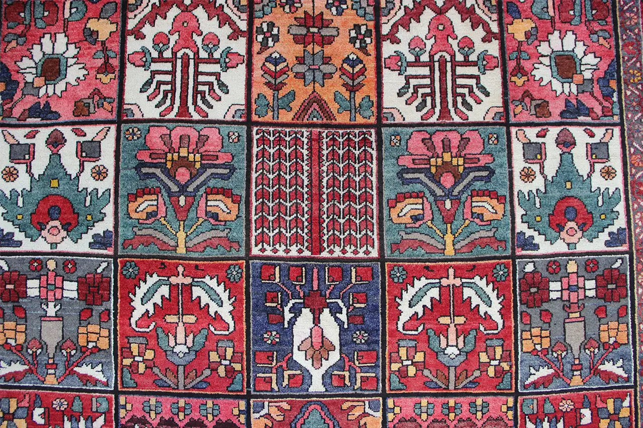 Bakhtiari - (315x220 cm) - German Carpet Shop