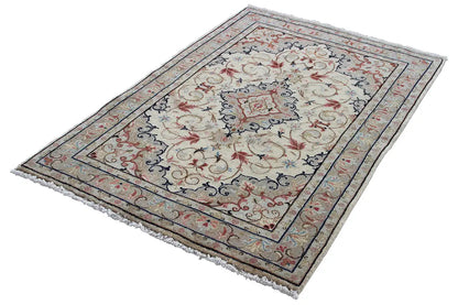 Keshan - Beige (147x102 cm) - German Carpet Shop