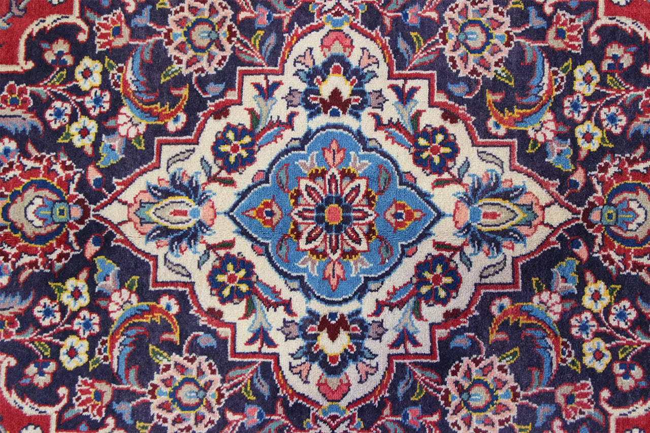 Keshan - Rot (409x302 cm) - German Carpet Shop