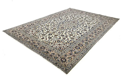 Keshan - Beige (364x258 cm) - German Carpet Shop