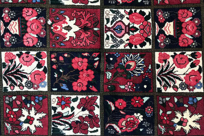 Bakhtiari - (157x106cm) - German Carpet Shop