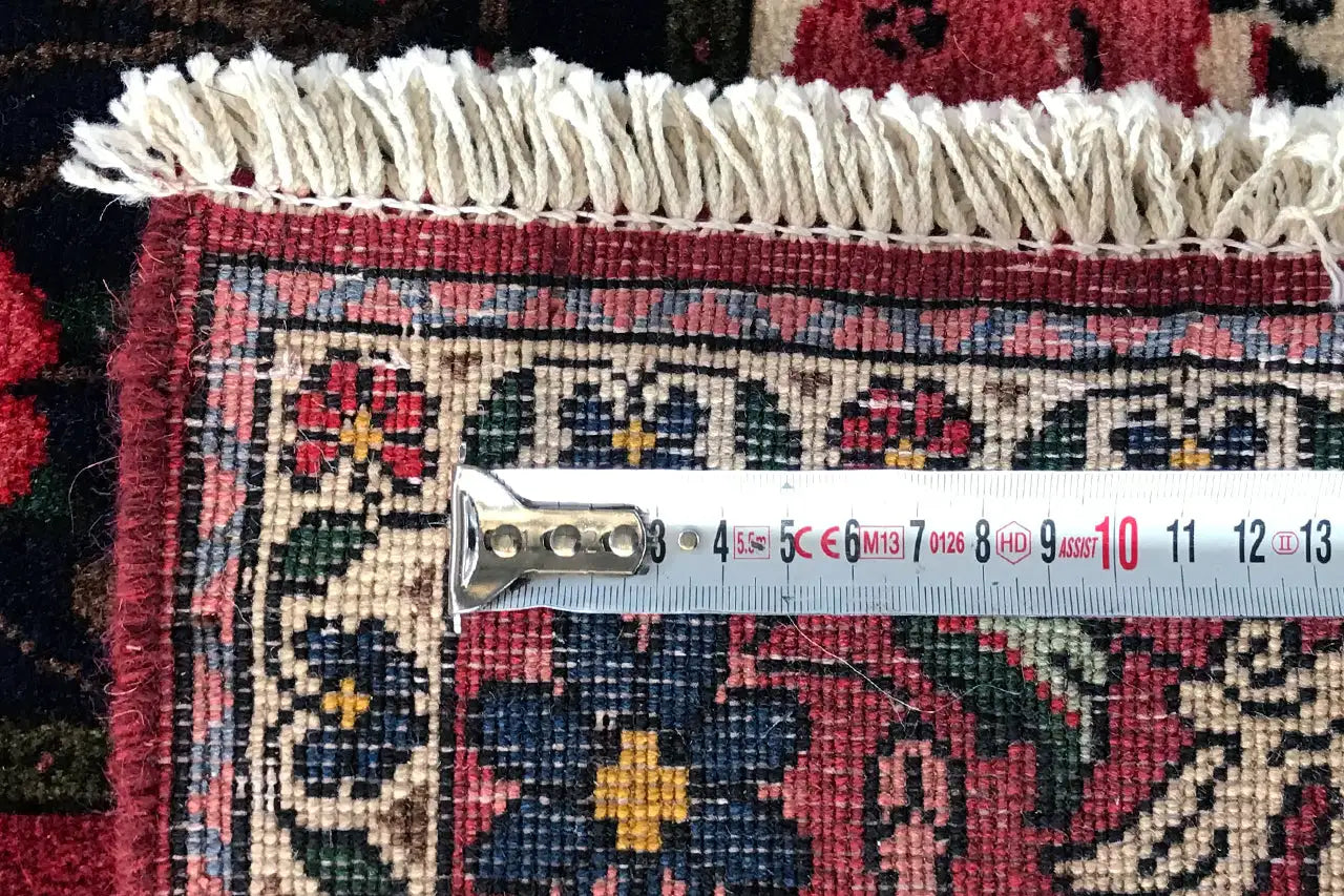 Bakhtiari - (157x106cm) - German Carpet Shop