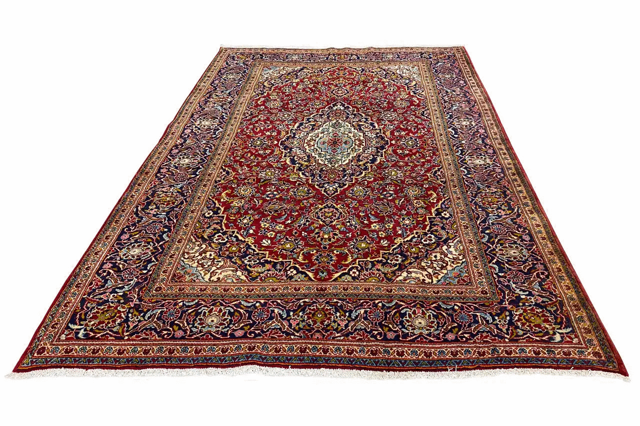 Keshan - Rot (301x195 cm) - German Carpet Shop